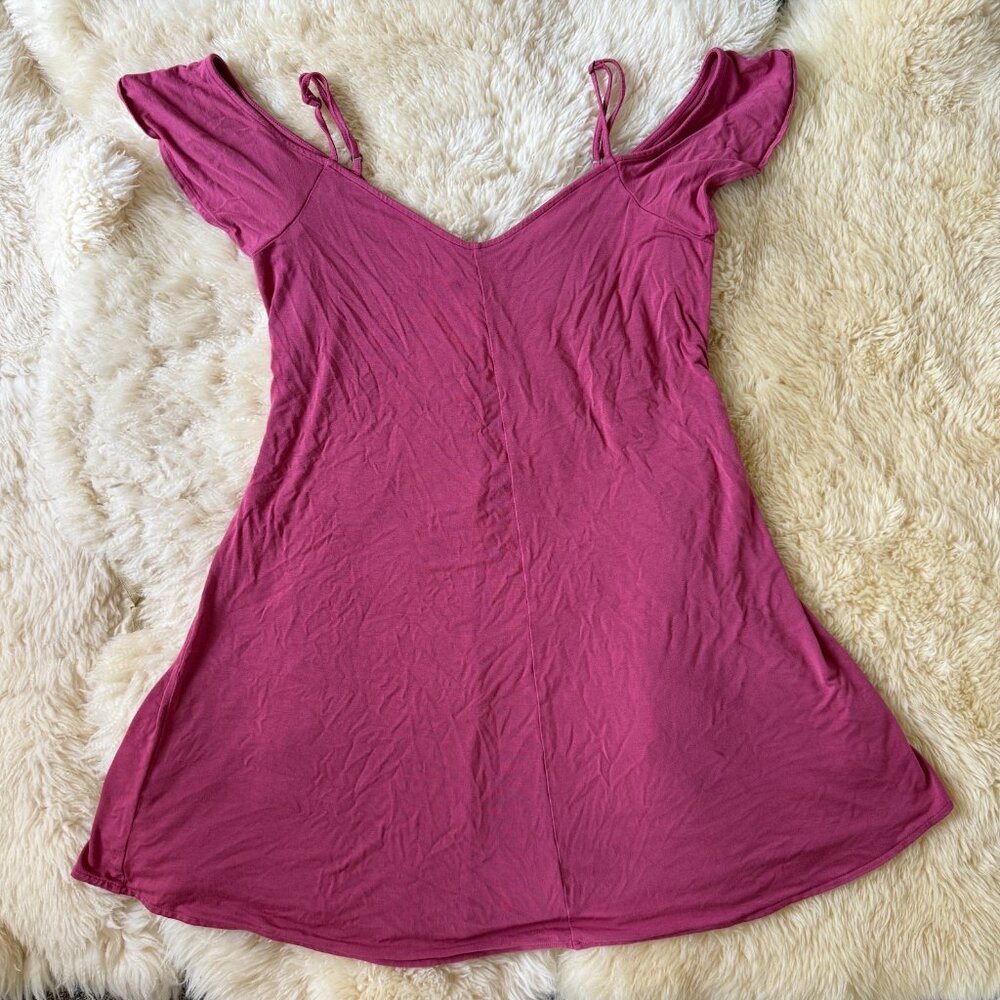 Abercrombie & Fitch Black Cold Shoulder Flowy Pink Dress, Size M